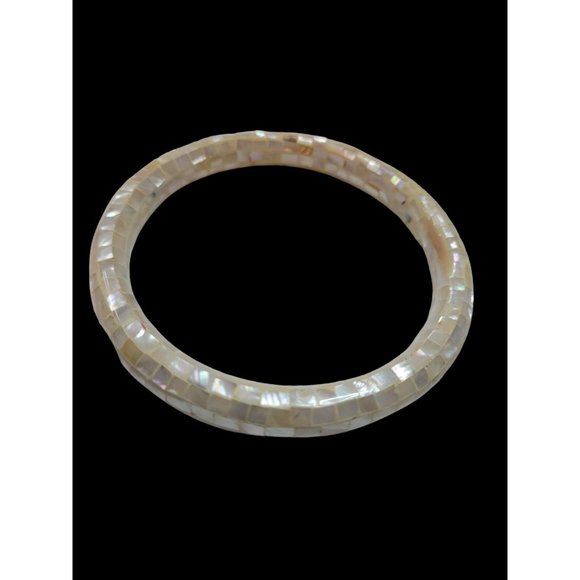 Beautiful Set of 3 Mother of Pearl Mosaic Inlay Bangles - Picture 2 of 7